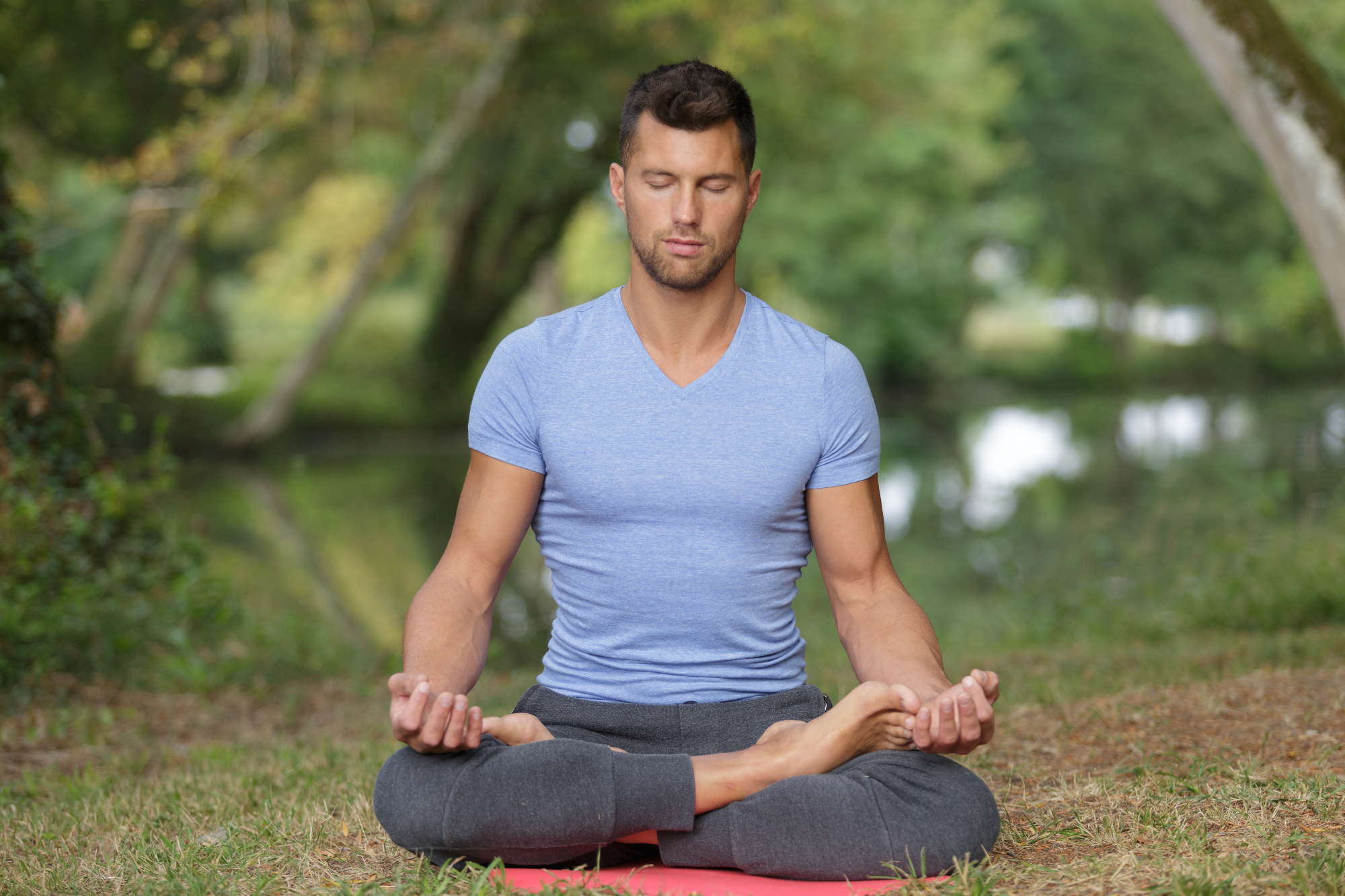 Meditacija lahko zelo dobro pomaga pri počutju in pogledu na svet